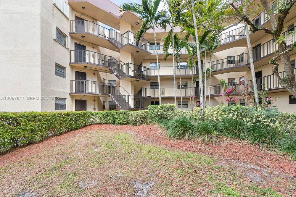 6655 W Broward Blvd #200 Plantation, FL 33317