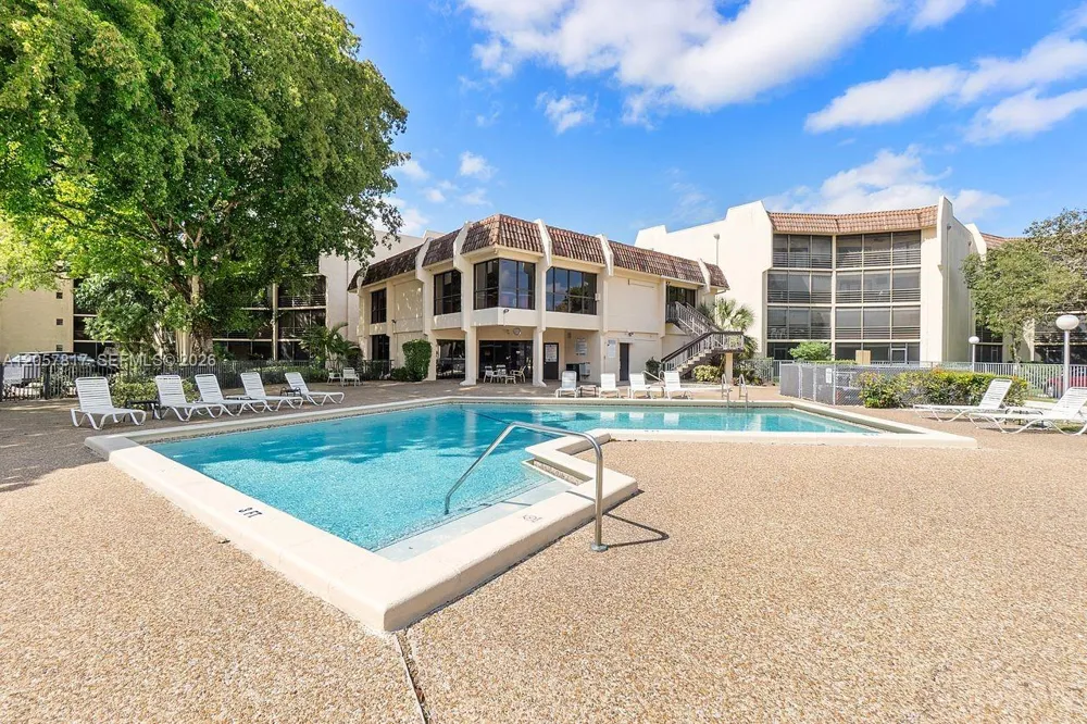 6655 W Broward Blvd #200 Plantation, FL 33317