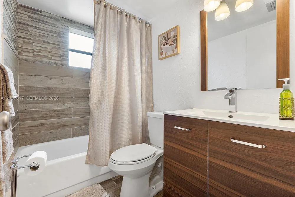 6655 W Broward Blvd #200 Plantation, FL 33317