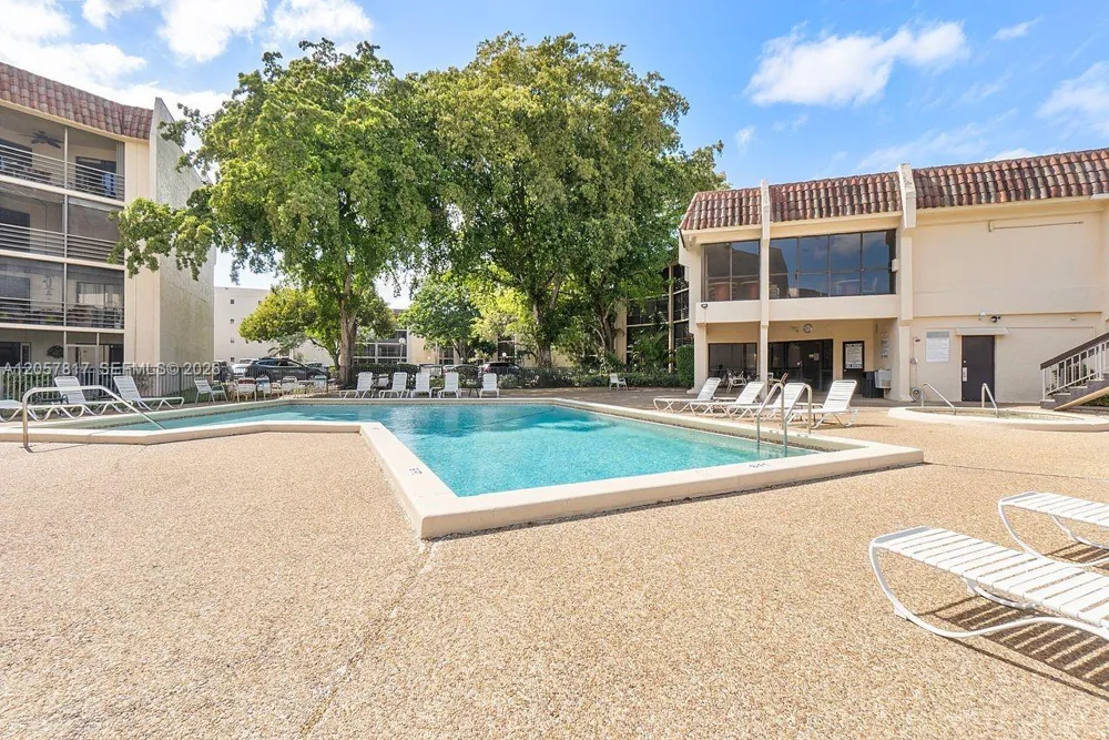 6655 W Broward Blvd #200 Plantation, FL 33317