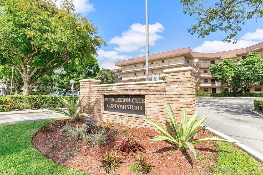6655 W Broward Blvd #200 Plantation, FL 33317