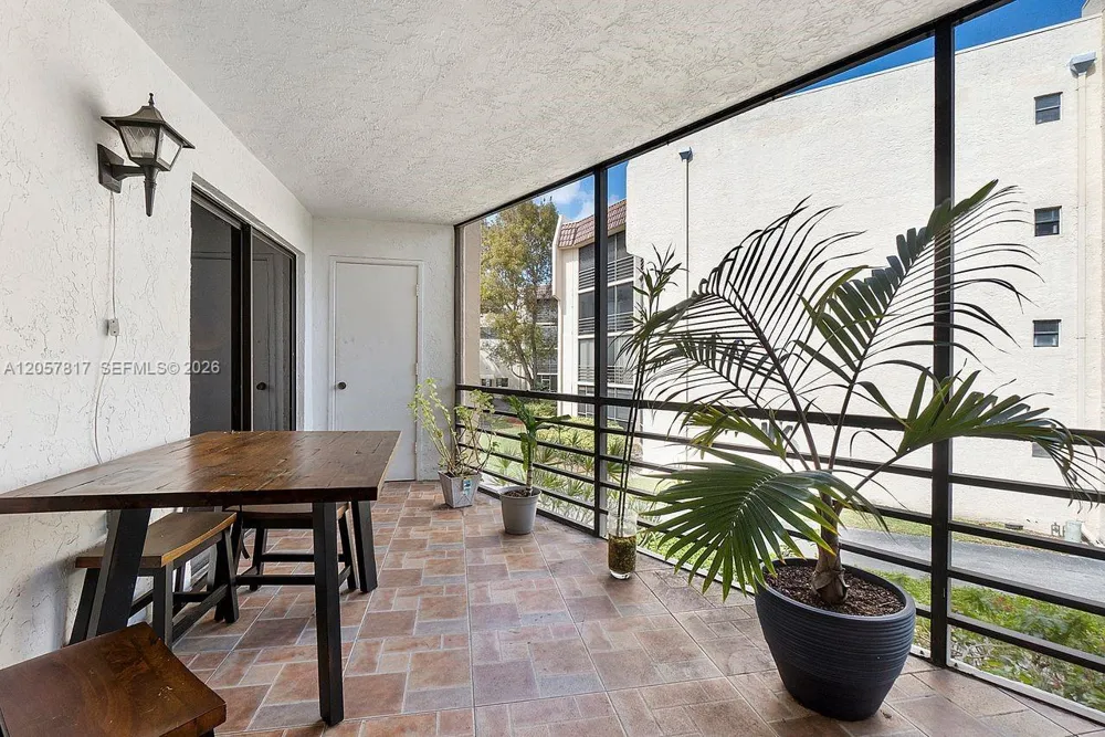 6655 W Broward Blvd #200 Plantation, FL 33317