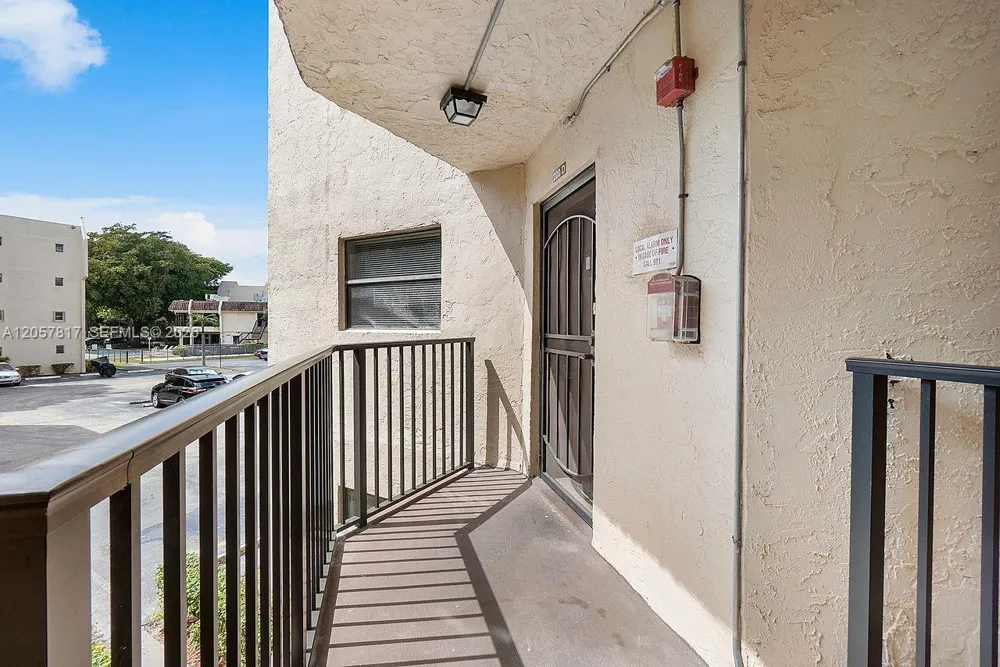6655 W Broward Blvd #200 Plantation, FL 33317