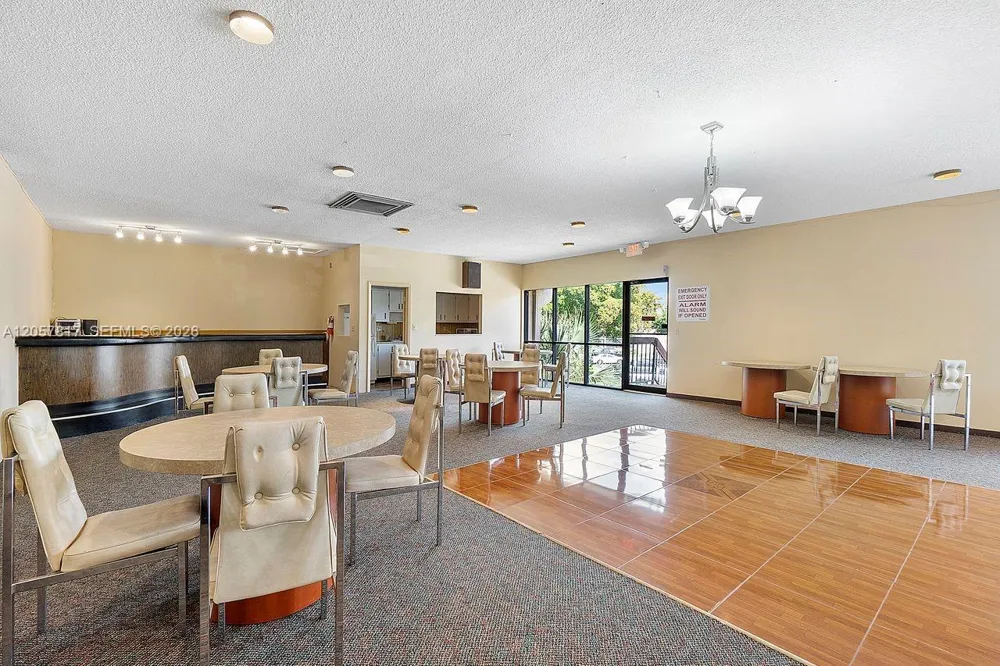 6655 W Broward Blvd #200 Plantation, FL 33317