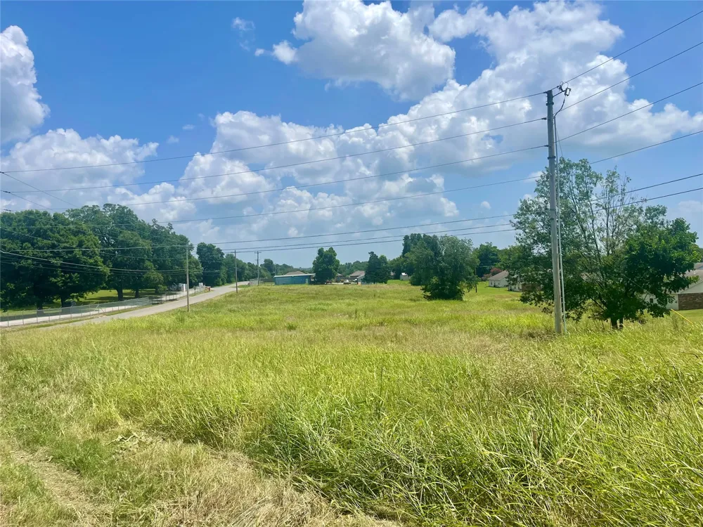 W Fox Street Tahlequah, OK 74464