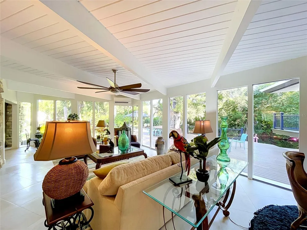 1653 SUNNYBROOK LANE Clearwater, FL 33764