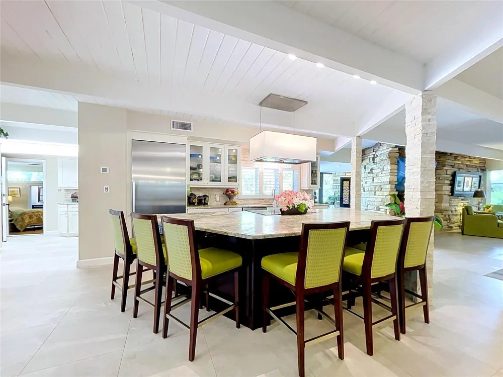 1653 SUNNYBROOK LANE Clearwater, FL 33764