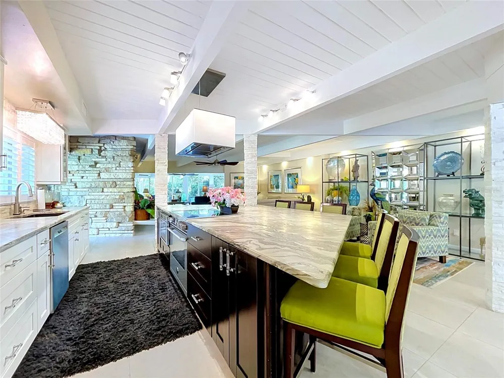 1653 SUNNYBROOK LANE Clearwater, FL 33764