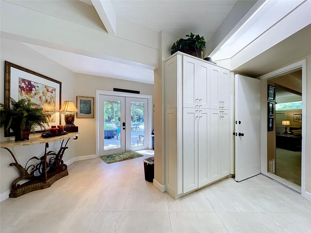 1653 SUNNYBROOK LANE Clearwater, FL 33764