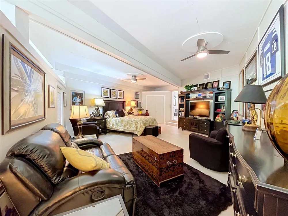 1653 SUNNYBROOK LANE Clearwater, FL 33764