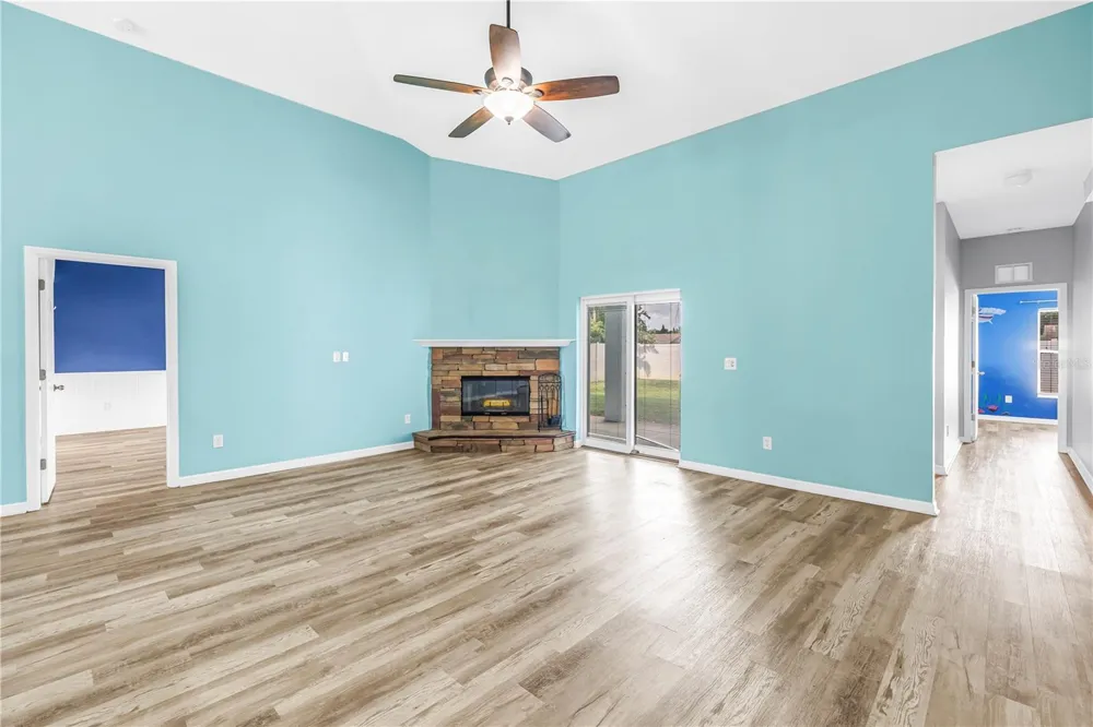 6060 97TH AVENUE Pinellas Park, FL 33782