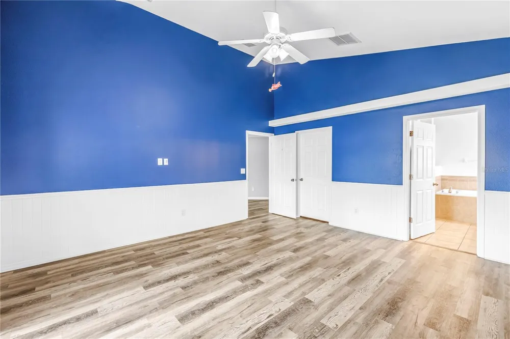 6060 97TH AVENUE Pinellas Park, FL 33782