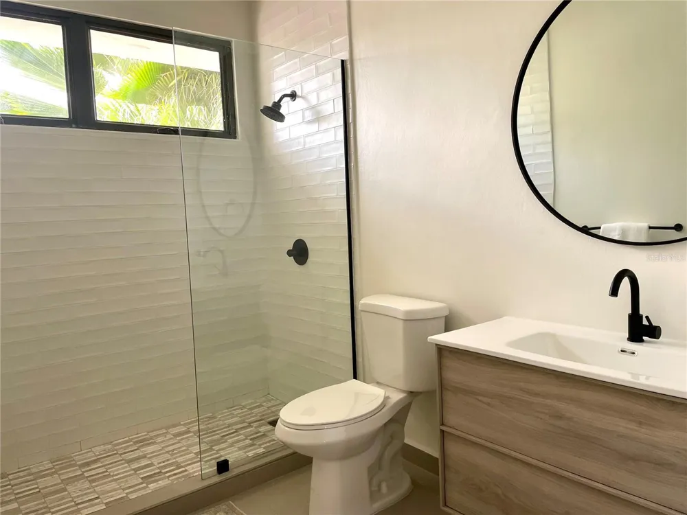 5 HISTELA, PUNTA LAS MARIAS San Juan, PR 00913