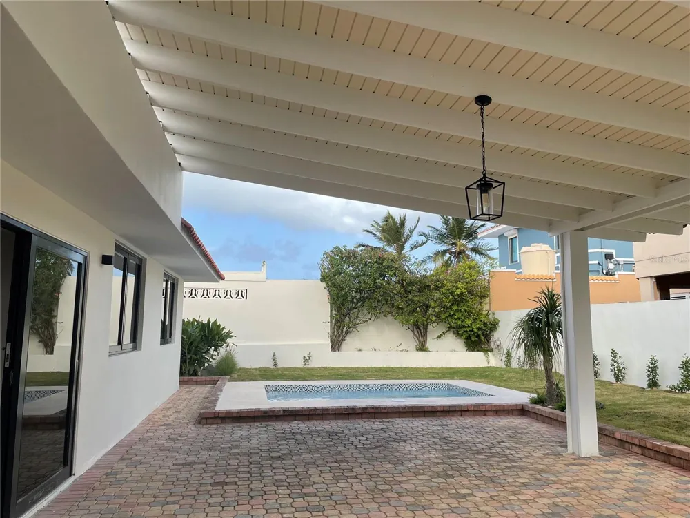5 HISTELA, PUNTA LAS MARIAS San Juan, PR 00913