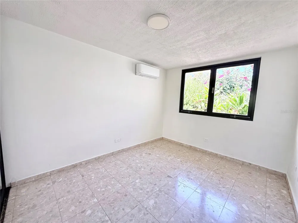 5 HISTELA, PUNTA LAS MARIAS San Juan, PR 00913