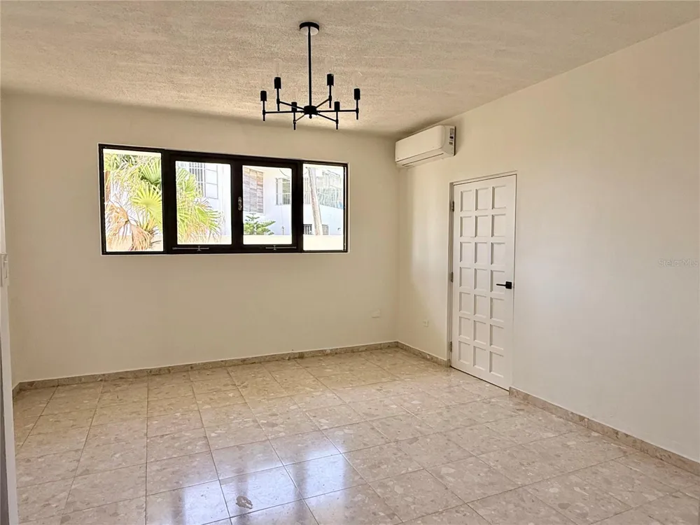 5 HISTELA, PUNTA LAS MARIAS San Juan, PR 00913