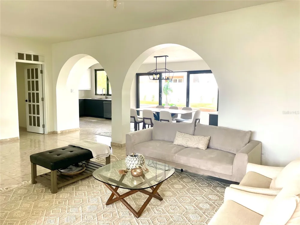5 HISTELA, PUNTA LAS MARIAS San Juan, PR 00913