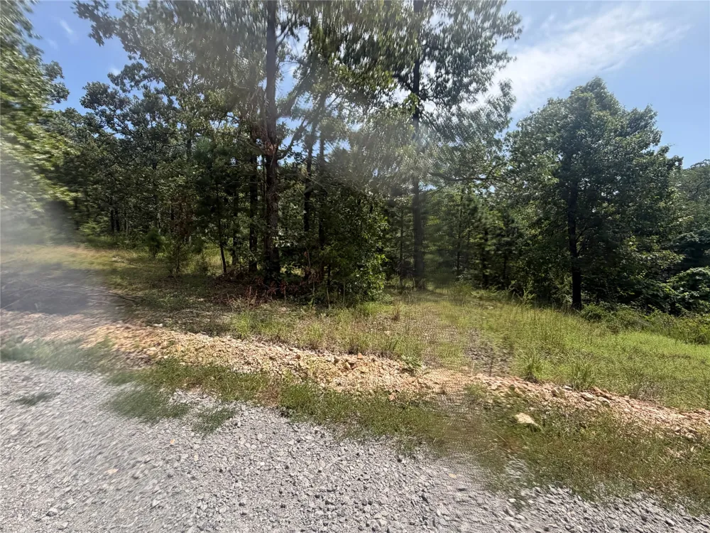 20004 E Dixie Parkway Tahlequah, OK 74464