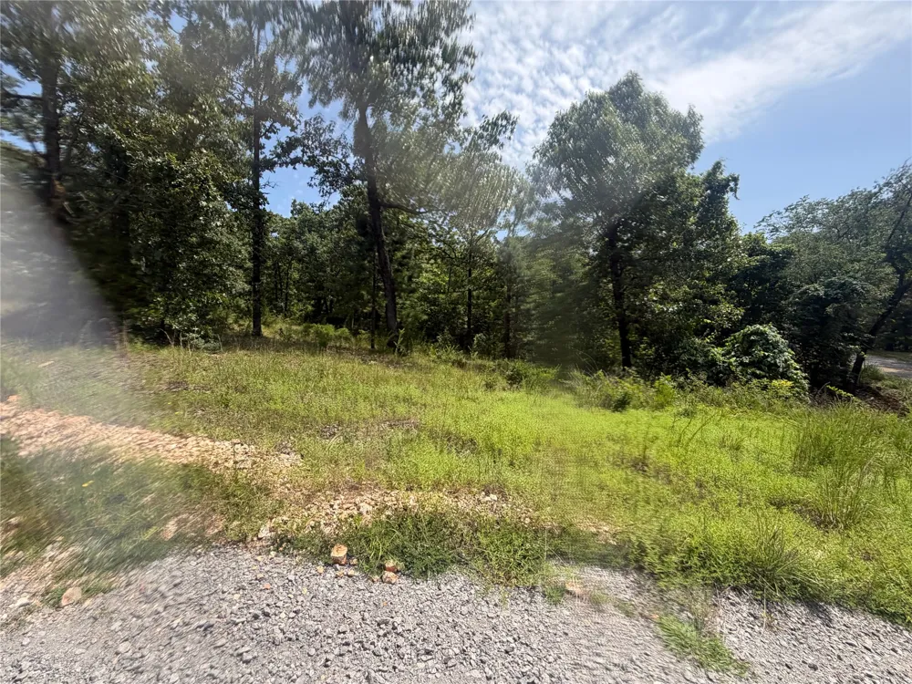 20004 E Dixie Parkway Tahlequah, OK 74464