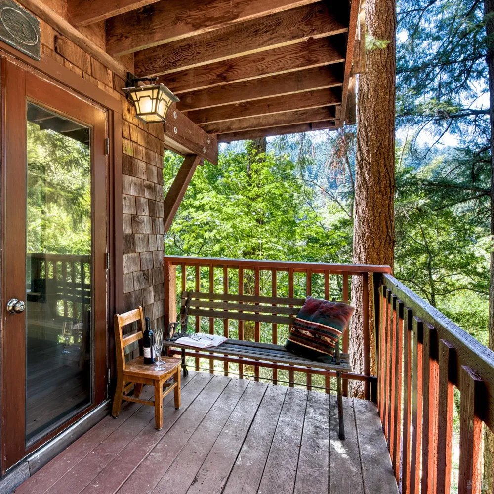 15 Mountain View Avenue Lagunitas, CA 94938