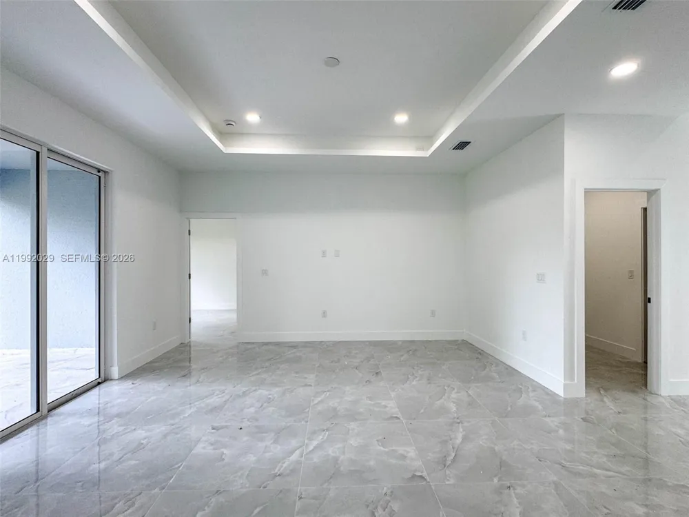 852 Belden Ave Lehigh Acres, FL 33974