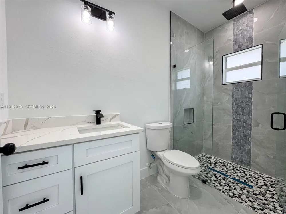 852 Belden Ave Lehigh Acres, FL 33974