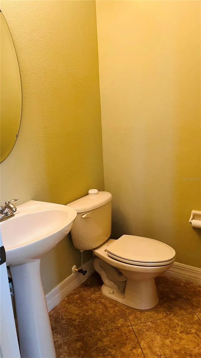 1221 DUMAINE AVENUE Port Orange, FL 32129