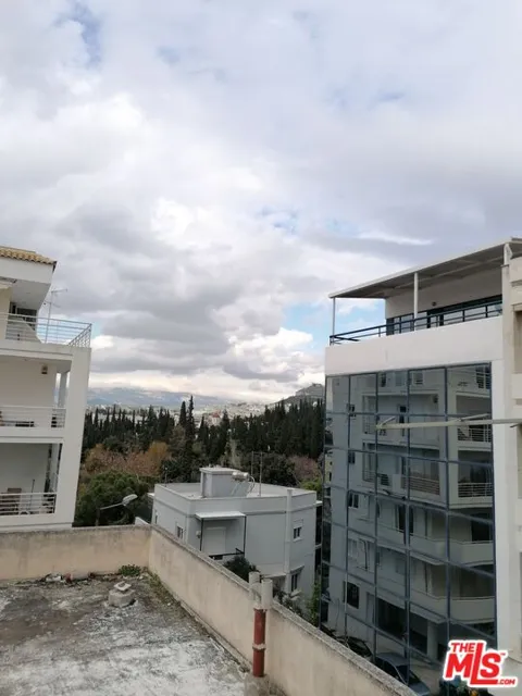 10 Menekratous Athens Greece