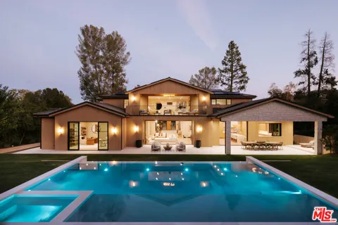 5287 Round Meadow Road