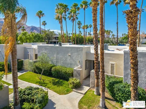 805 E Arenas Road