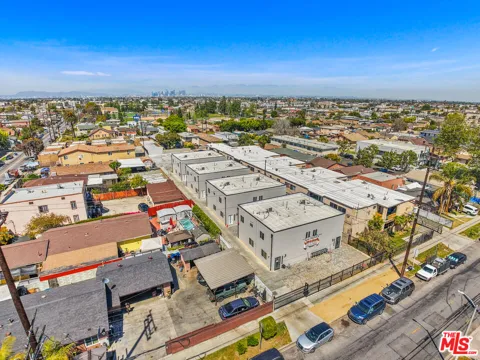 649 W 92nd Street