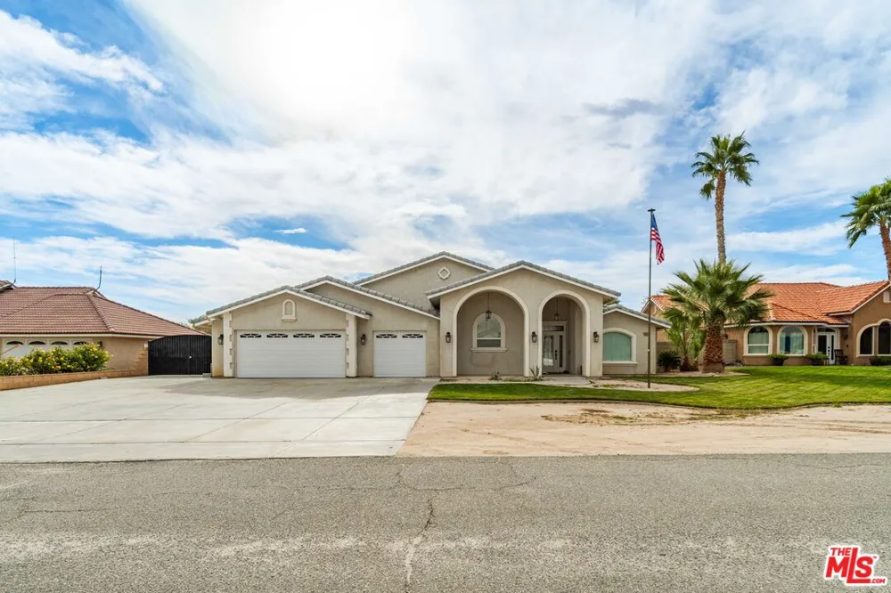 9628 Denhart Avenue California City, CA 93505