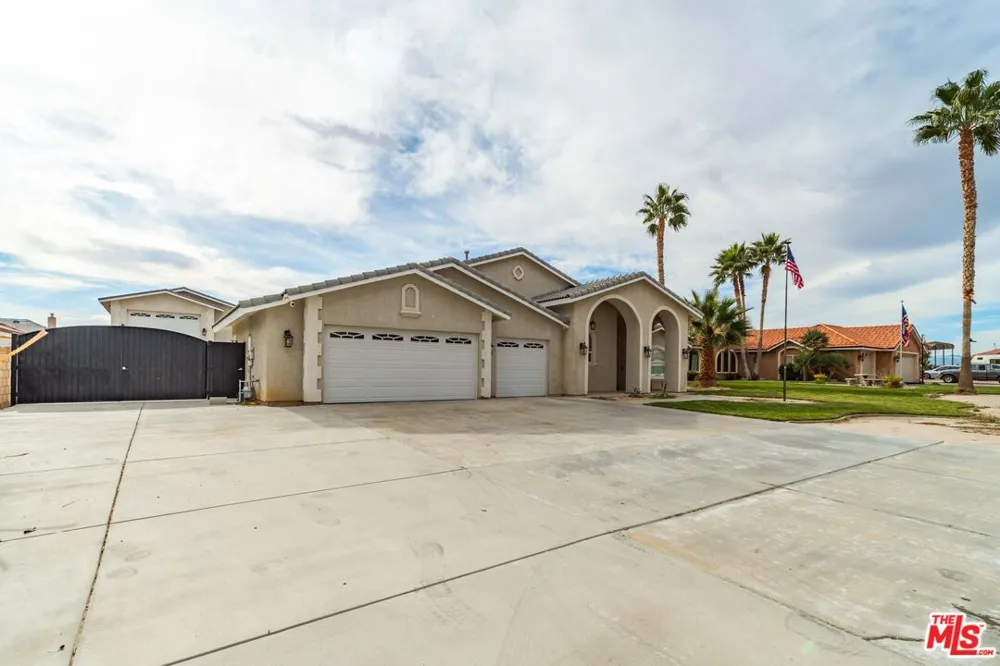 9628 Denhart Avenue California City, CA 93505