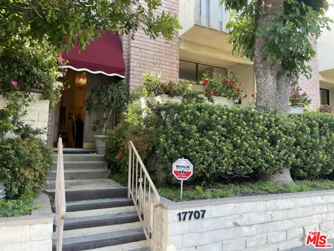 17707 Magnolia Boulevard