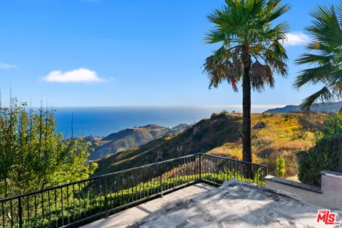 23010 Saddle Peak Road