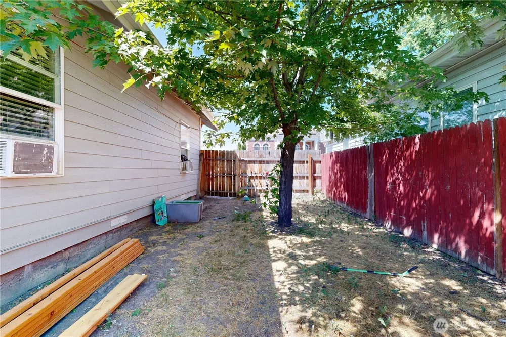 521 S Main Street Milton-Freewater, OR 97862