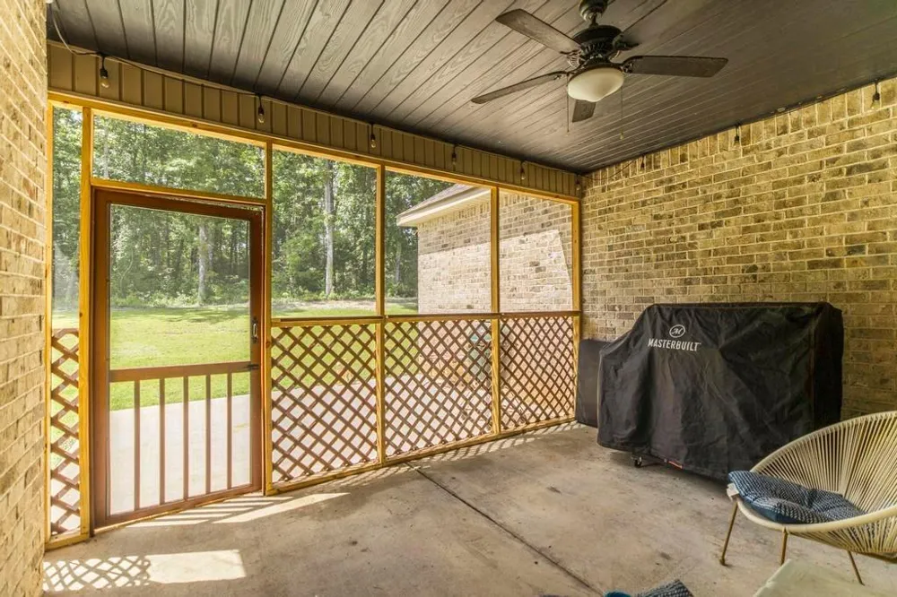 306 Rustic Live Oak Trail Bonaire, GA 31005