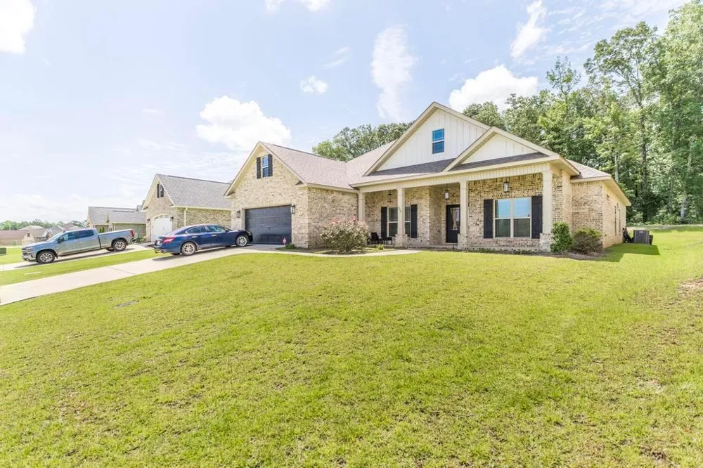 306 Rustic Live Oak Trail Bonaire, GA 31005