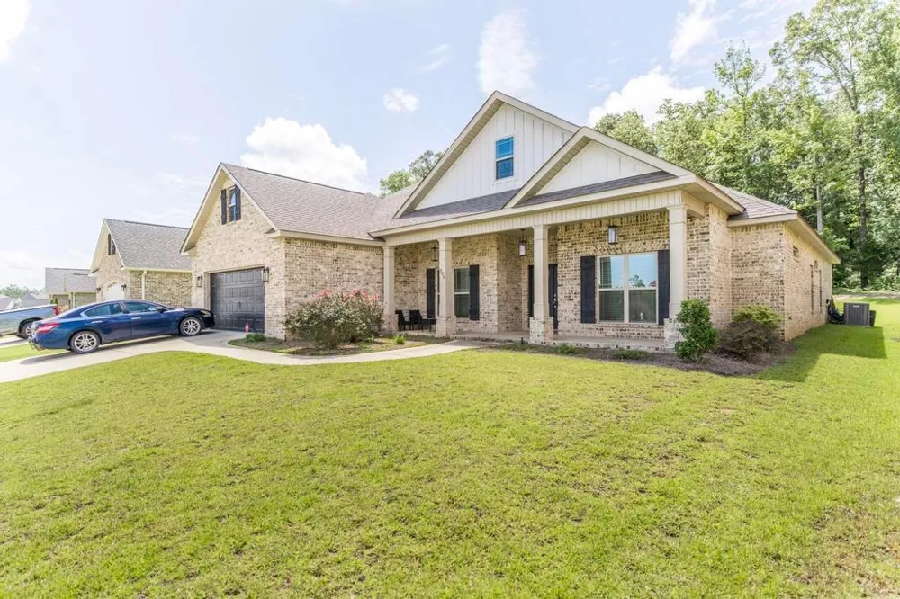 306 Rustic Live Oak Trail Bonaire, GA 31005