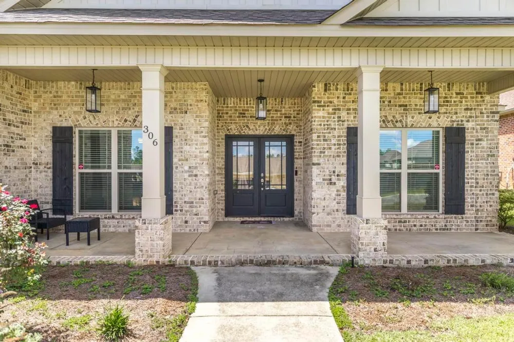 306 Rustic Live Oak Trail Bonaire, GA 31005