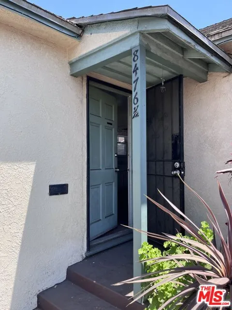 8472 S Main Street