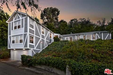 3753 Berry Drive