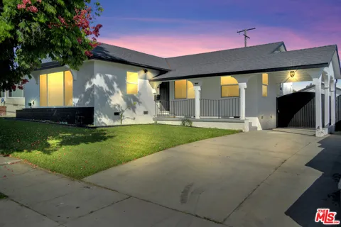 6116 S La Cienega Boulevard