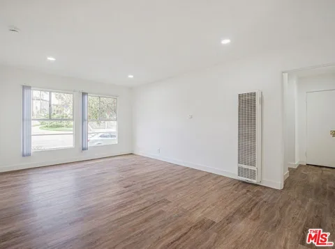 3370 W 83rd Street