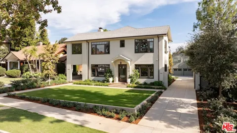 824 Brent Avenue