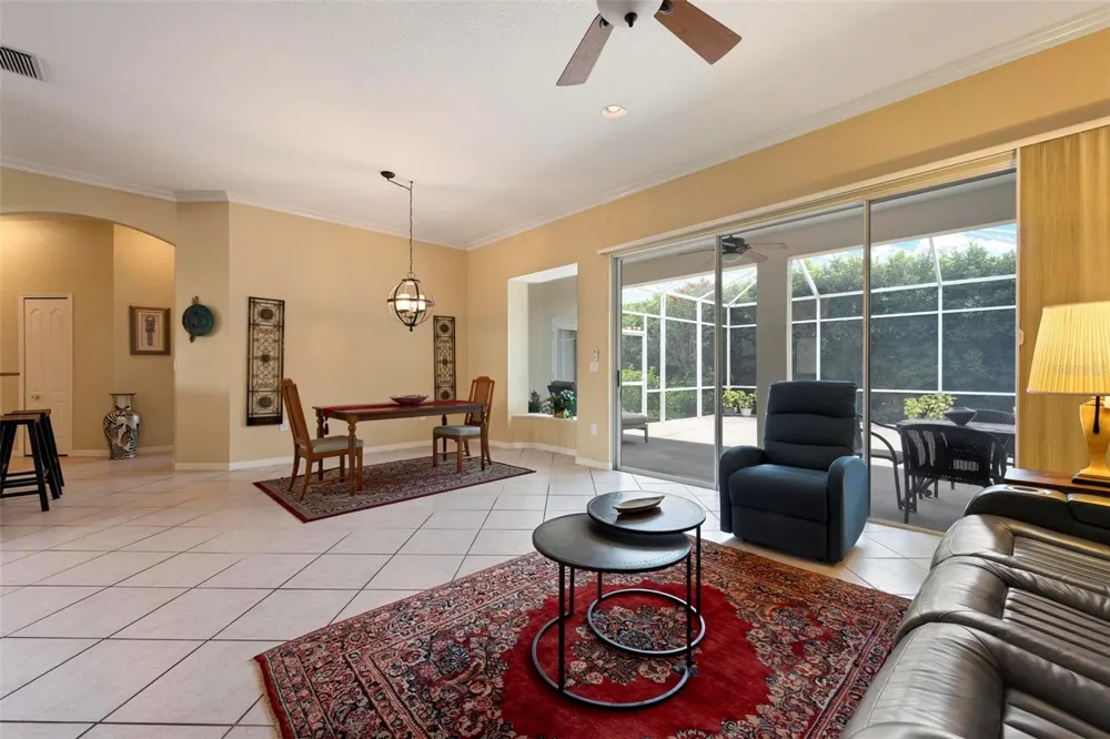 6852 SAGEBRUSH CIRCLE Sarasota, FL 34243