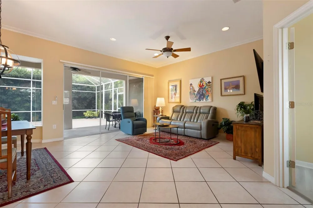 6852 SAGEBRUSH CIRCLE Sarasota, FL 34243