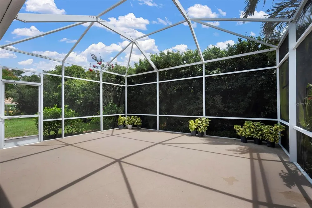 6852 SAGEBRUSH CIRCLE Sarasota, FL 34243