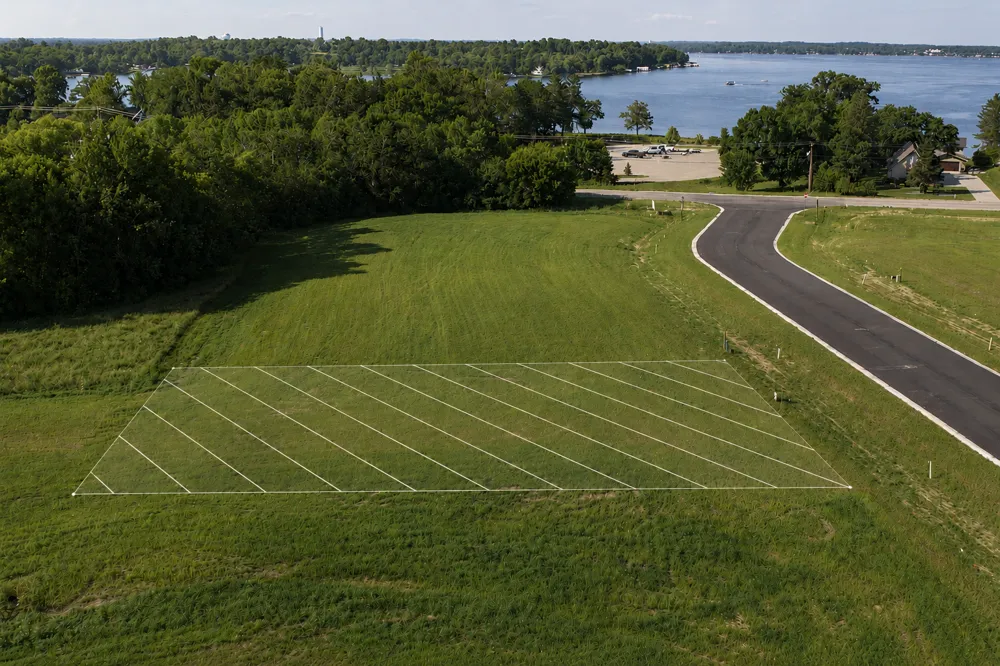 2010 South Ridge Road Detroit Lakes, MN 56501