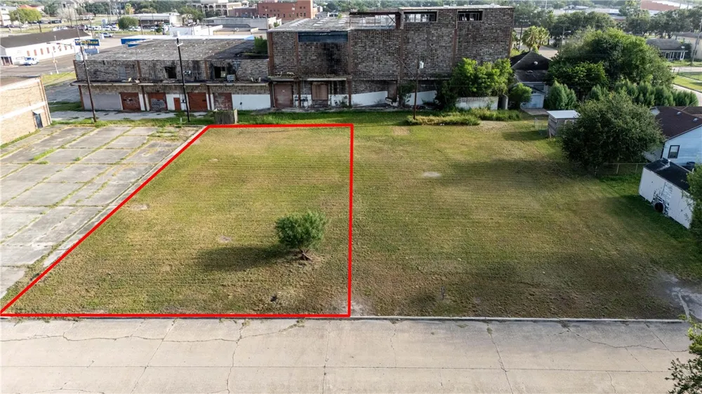 222 E Lott Avenue Kingsville, TX 78363